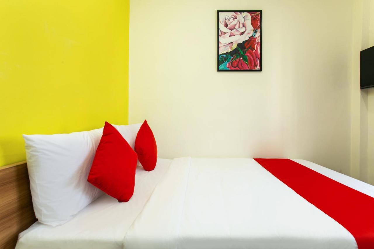 Oyo 658 Euro Gold House And Coffee Hotel Da Nang Exterior foto